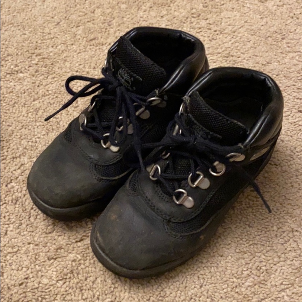 unisex boots